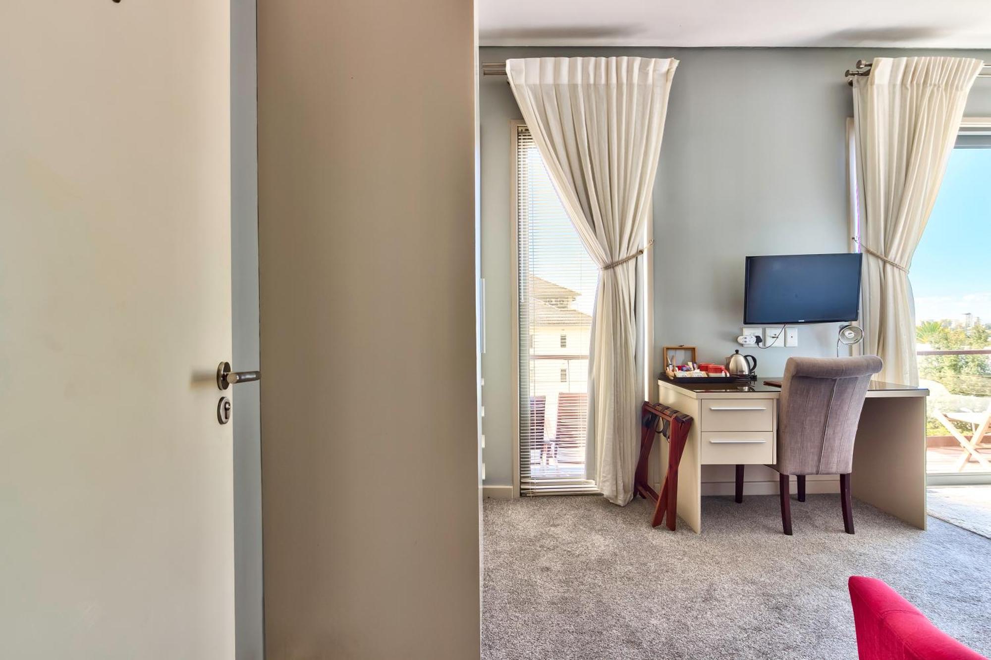 The One 8 Hotel In Green Point - Solar Power Cape Town Ngoại thất bức ảnh