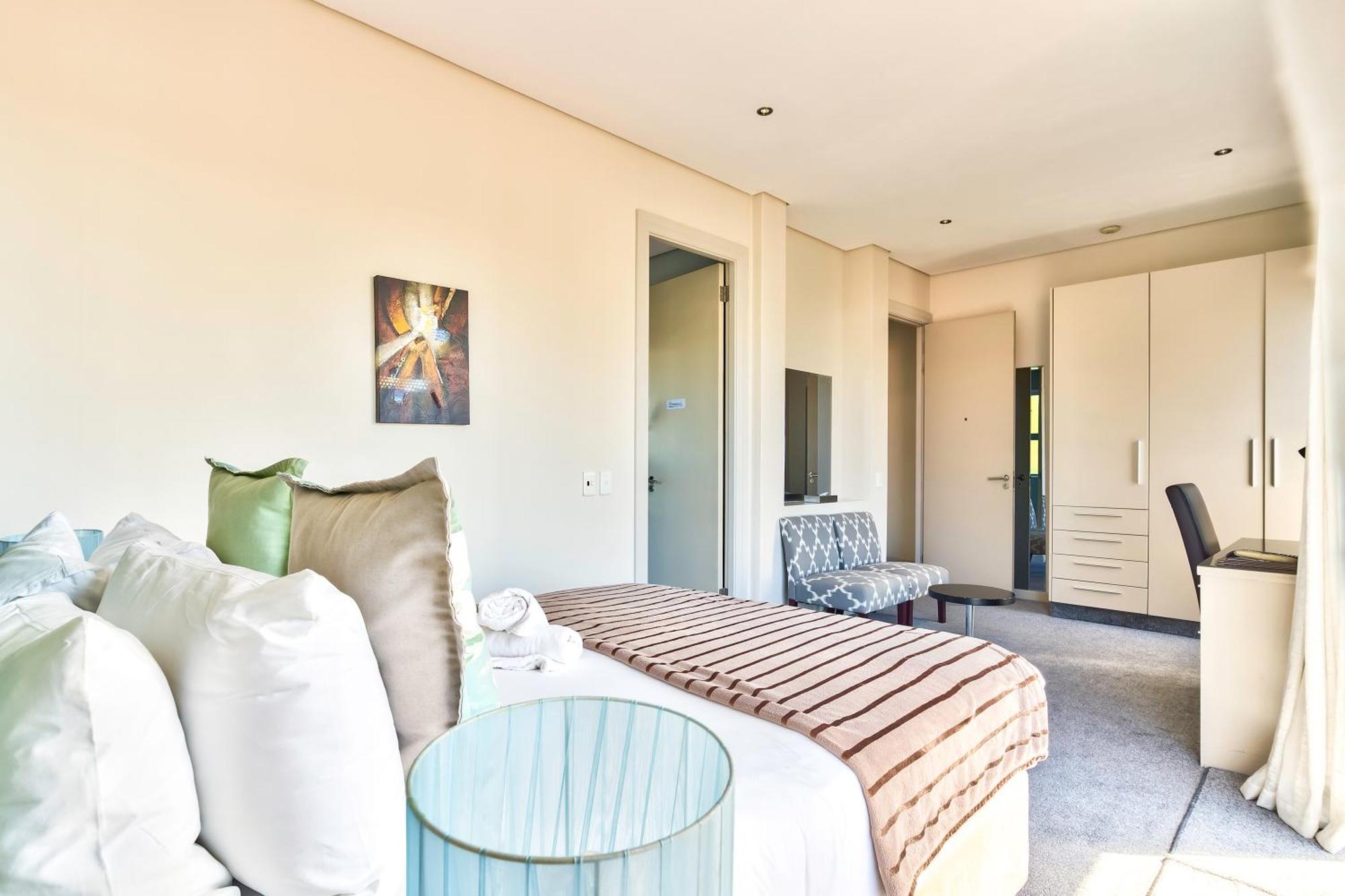 The One 8 Hotel In Green Point - Solar Power Cape Town Ngoại thất bức ảnh